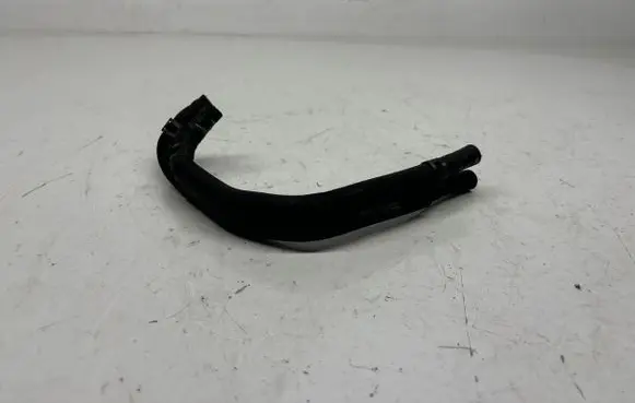 Audi A3 S3 8P Engine coolant pipe/hose 1K0122447T