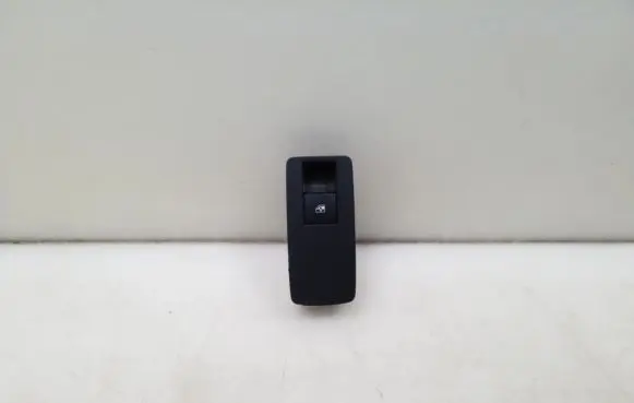 Opel Insignia A Electric window control switch 13301888