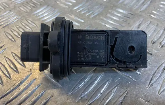 BMW X5 E70 Mass air flow meter 7566990 0280218270 323802216