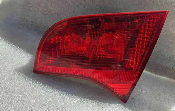 Audi A4 S4 B7 8E 8H Tailgate rear/tail lights 8E9945094