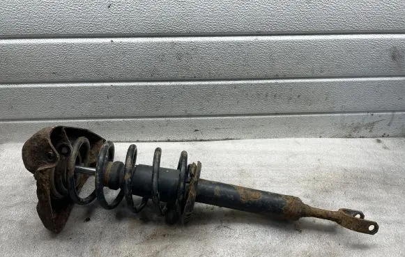 Volkswagen PASSAT B5 Front shock absorber/damper 8D0412131D