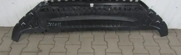 Front bumper skid plate/under tray