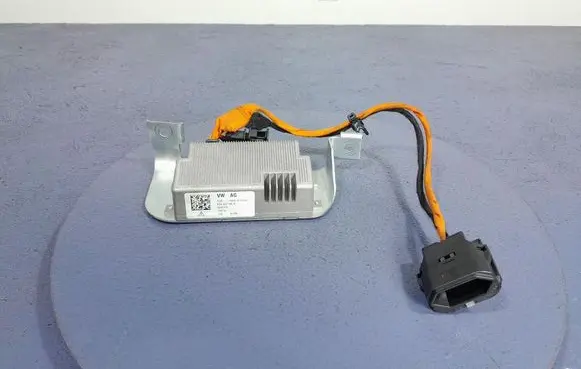 Skoda Kodiaq Voltage converter/converter module 5Q0907155H