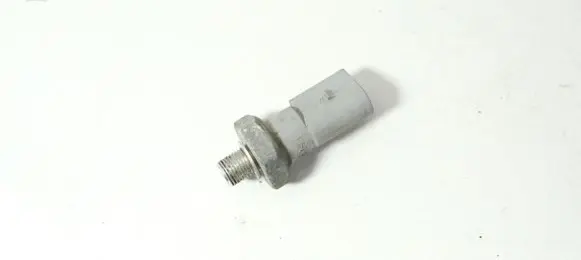 Audi A6 S6 C7 4G Oil pressure sensor 059919081H