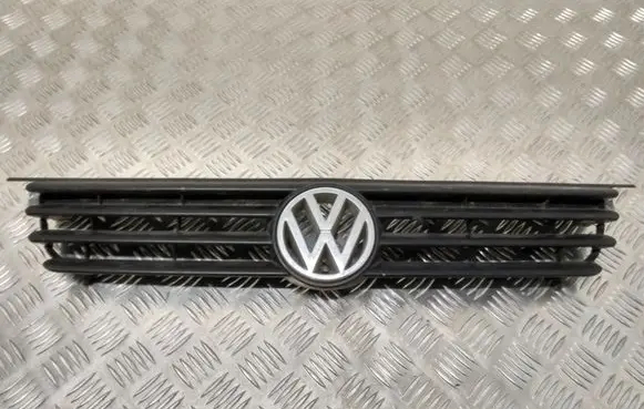 Volkswagen Golf III Front bumper upper radiator grill 3A0853601