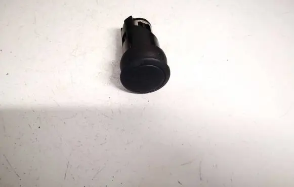 Nissan Note (E11) Cigarette lighter 
