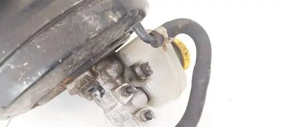 Subaru Legacy Master brake cylinder