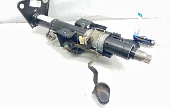 Mercedes-Benz ML W163 Steering wheel axle A1634600516