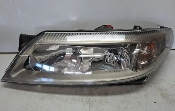 Renault Laguna II Headlight/headlamp S27647954 8200002465