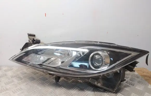 Mazda 6 Headlight/headlamp 10041055