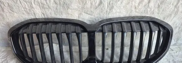 BMW 1 F40 Front grill 5A39366 5A39367 5A39368