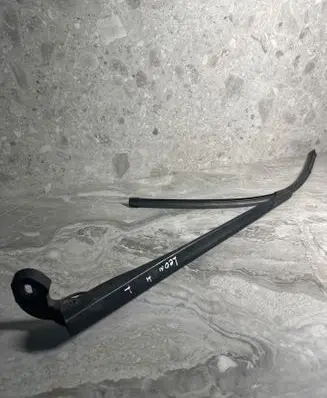 Seat Leon (1P) Front wiper blade arm 1P0955409A