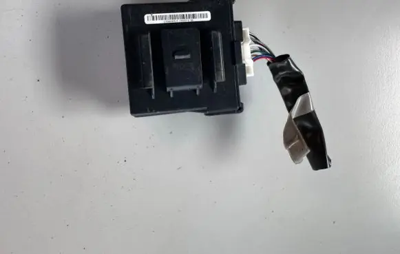 Infiniti Q50 Other control units/modules 476A04GA0D CYSN63H3JT 1505018B6