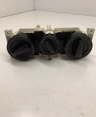 Volkswagen Golf IV Climate control unit 1J0819045E