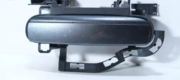 Audi A6 S6 C6 4F Front door exterior handle 4F0837886 4F0839167