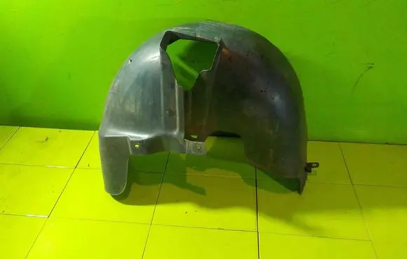Audi A4 S4 B7 8E 8H Rear arch 1T0810971 1AB1