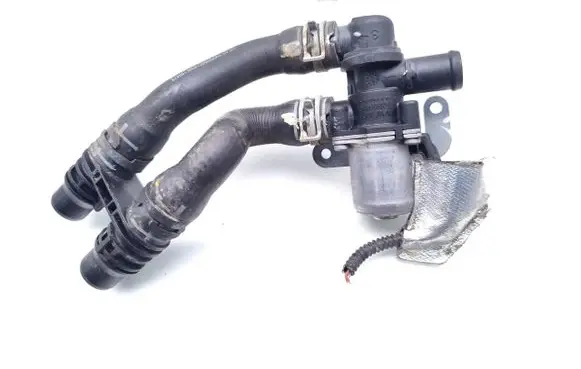 Seat Leon IV Coolant heater control valve 5Q0906457C