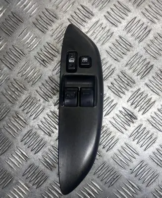 Toyota Yaris Electric window control switch 0113D1D PBTGF20