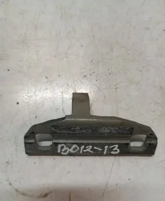 Volvo S60 Rear door lower hinge A046572 C8P5D