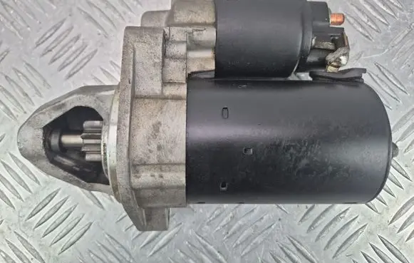 Mercedes-Benz C W204 Starter motor A0051513901