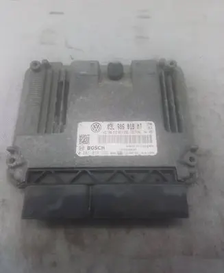 Skoda Octavia Mk2 (1Z) Engine control unit/module 03L906018MT 03L906018BR 0281018292