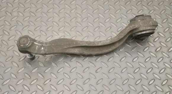 Mercedes-Benz CLS C218 X218 Front lower control arm/wishbone A218161190017R