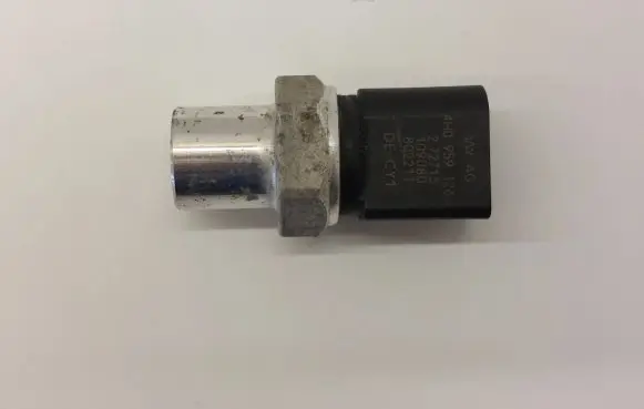 Volkswagen Golf VII Air conditioning (A/C) pressure sensor 4H0959126A