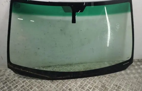 Lexus GS 300 350 430 450H Front windscreen/windshield window 