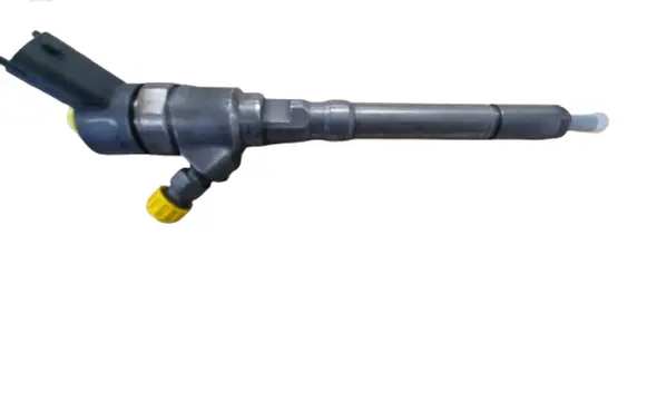 KIA Carens I Fuel injector 0445110064