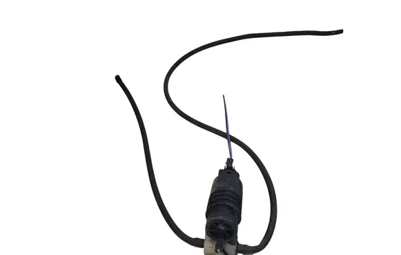Opel Insignia A Windscreen/windshield washer pump 13250357 3240117