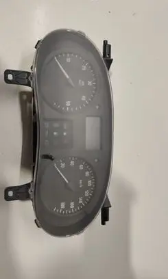 Opel Movano A Speedometer (instrument cluster) 216784365 NS82915770 281176971
