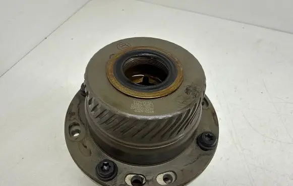 Lexus LS UCF30 Camshaft vanos timing valve 1305050011