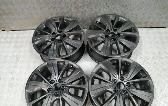 Citroen C4 II Picasso R17 alloy rim 9677090377