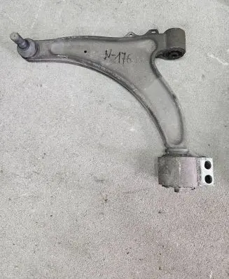 Opel Insignia A Front lower control arm/wishbone