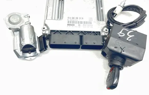 Mercedes-Benz CLC CL203 Engine ECU kit and lock set A2095453908 A6461501934