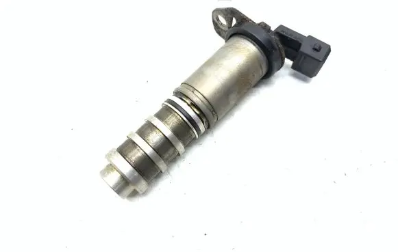BMW X5 E70 Crankshaft position sensor 7585776