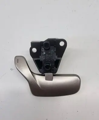 Lexus RX 450H Steering wheel buttons/switches 189679