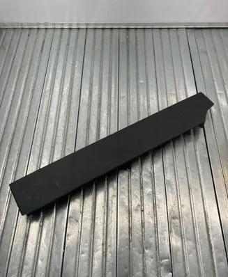 Dashboard glove box trim