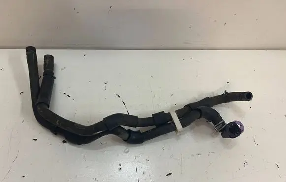 Mazda 2 Engine coolant pipe/hose