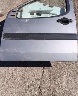 Fiat Doblo Front door
