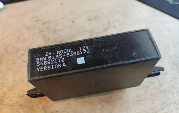 Door central lock control unit/module