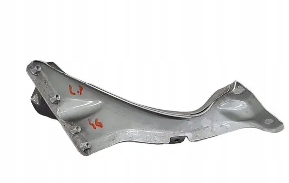 Audi A6 S6 C7 4G Fender mounting bracket 4G0821135A