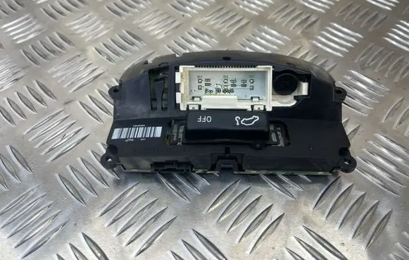 Mercedes-Benz ML W163 Front seat light 16228387