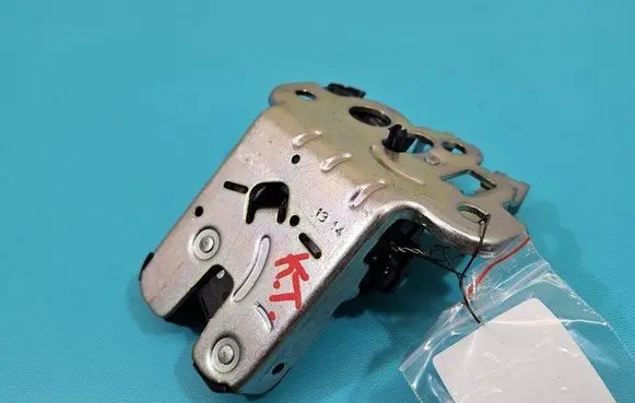 Audi A7 S7 4G Tailgate/trunk/boot lock/catch/latch 8R0827505 IMPRK1476954