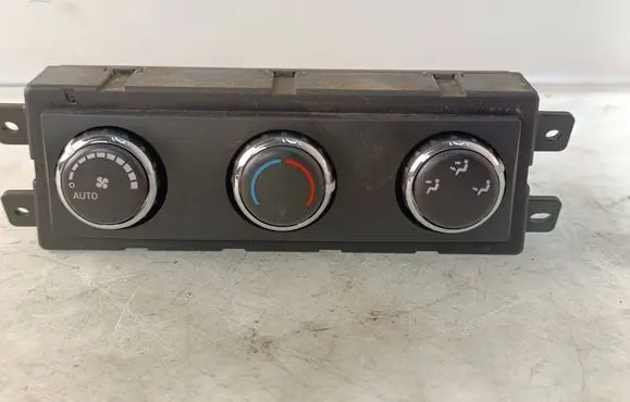 Dodge Journey Climate control unit 55111812AD 709010044821