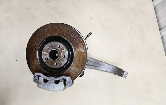 Polestar 4 Front wheel hub 80007188 6608006046 80007112