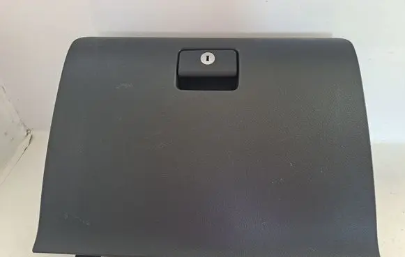 Toyota Corolla Verso AR10 Glove box 555500F010B0
