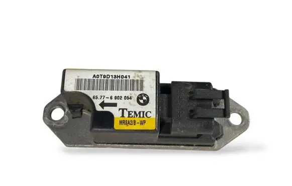 BMW 5 E39 Airbag deployment crash/impact sensor 6902054 65776902054