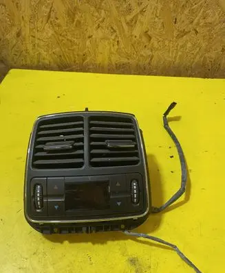 Mercedes-Benz E W211 Climate control unit 2118302254