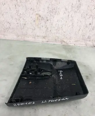 Hyundai Tucson IV NX4 Rearview mirror trim 96032n9000